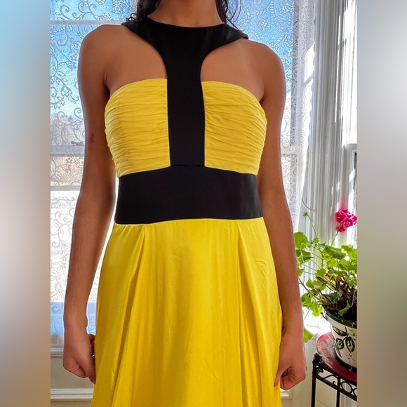 Brilliant Yellow Silk Maxi Dress Ball Gown - Picture 3 of 13